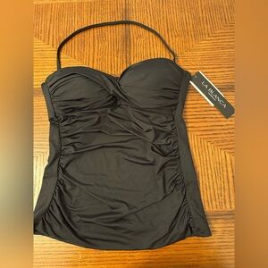 La Blanca women’s black Ruched Swimsuit Top size 6 new